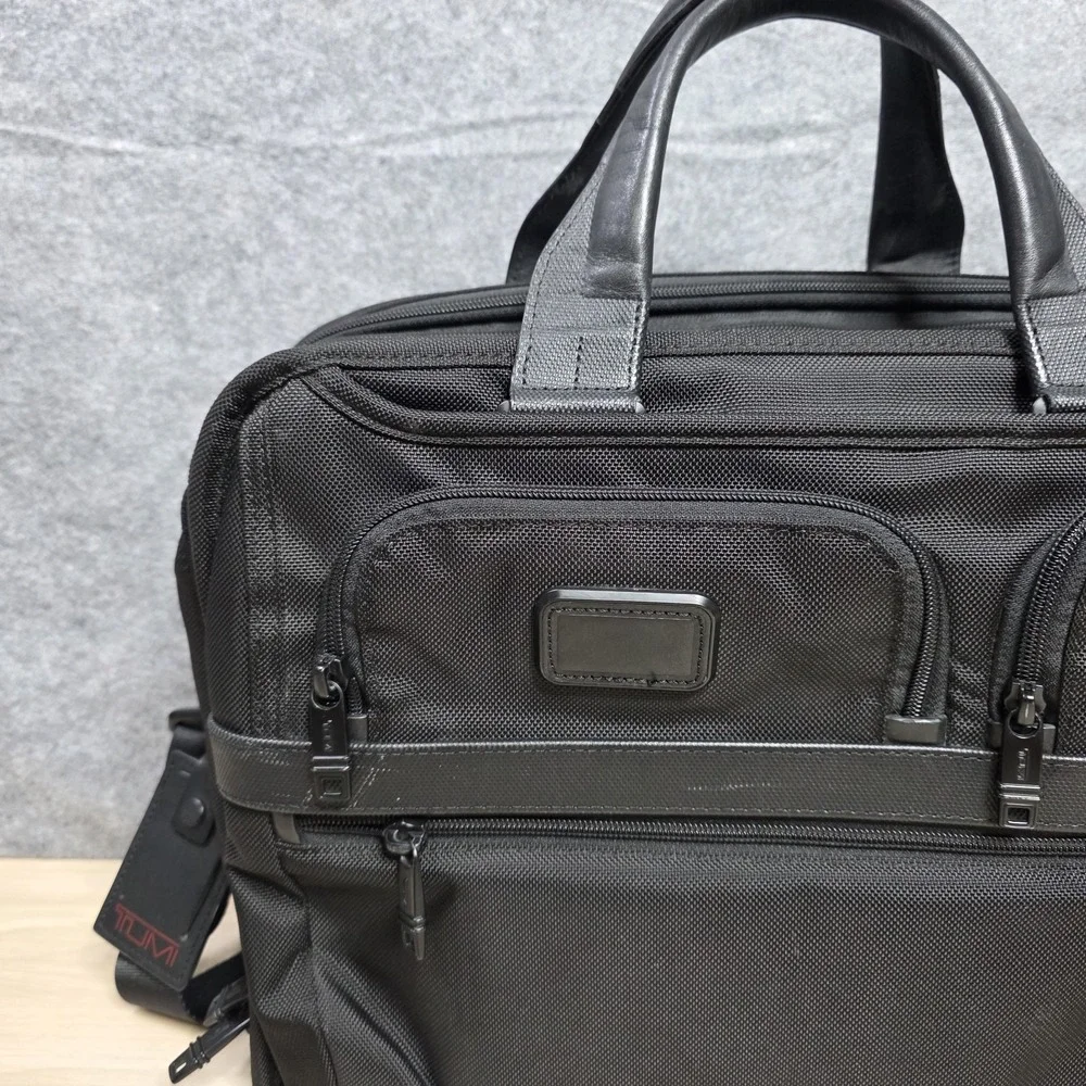 Tumi Black Alpha 2 FXT‎ T-Pass Expandable Laptop Brief Bag 26145D2